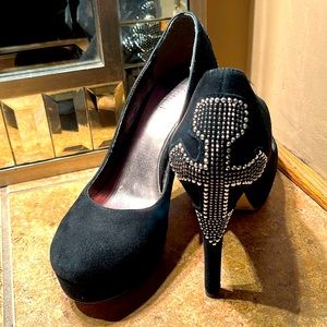 Reba Cross Embellished Pumps